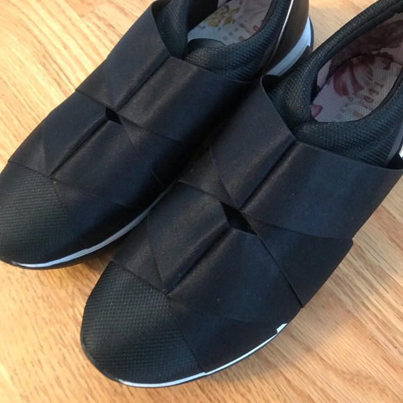 Ted Baker Shoes | Ted Baker Elastic Strap Trainers | Color: Black | Size: 6 | Amyj_22's Closet